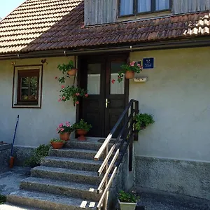 Kuca Za Odmor Lesnica Brvnara Brod na Kupi